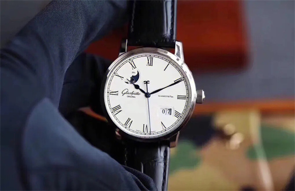 格拉苏蒂腕表走慢(精准校准与故障排除指南)(图) 格拉苏蒂腕表走慢(精准校准与故障排除指南)(图)