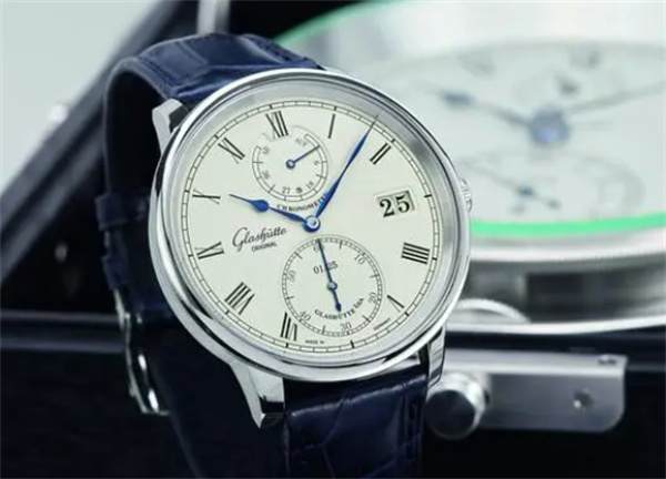 格拉苏蒂手表表针掉了解决方法盘点(图) 格拉苏蒂手表表针掉了解决方法盘点(图)