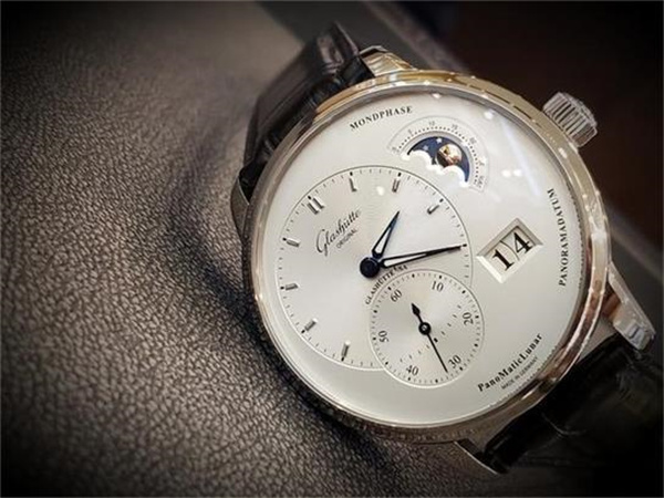 格拉苏蒂手表表带过短解决方法(图) 格拉苏蒂手表表带过短解决方法(图)