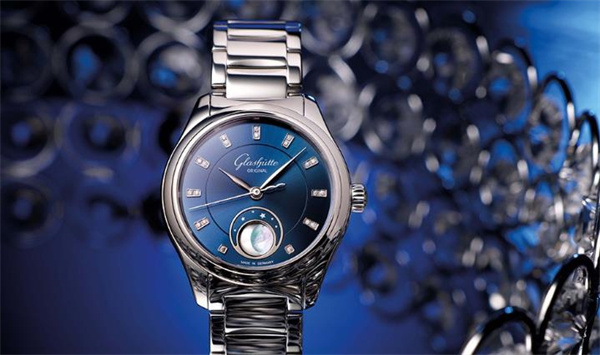 格拉苏蒂手表很久不戴不走了处理办法推荐（图）